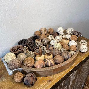 UMA Enterprises 2 Pack Natural Centerpiece Balls